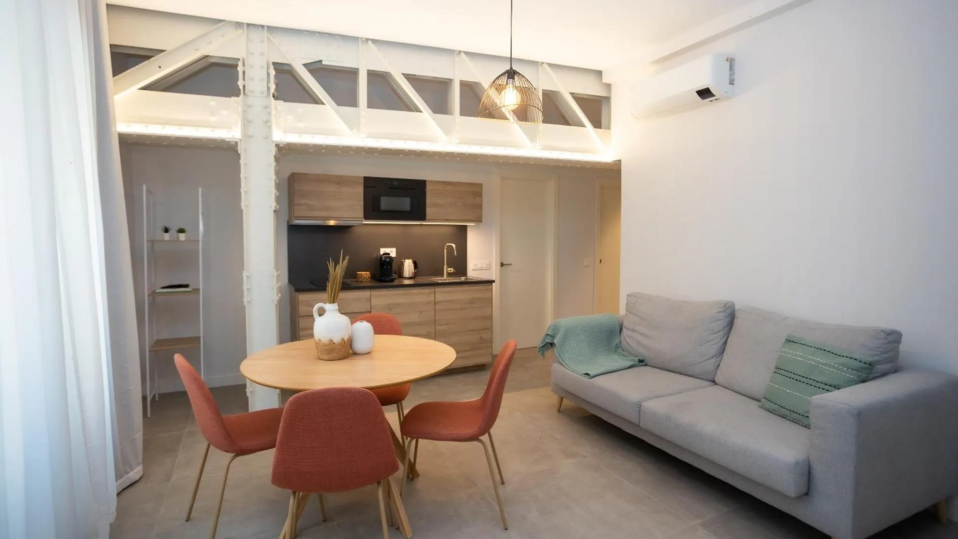 Diana Suites 23 Malaga 0*,